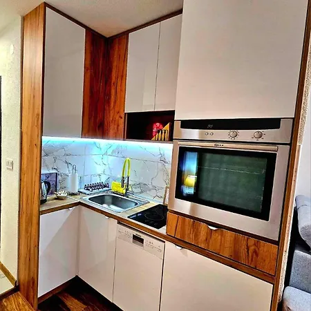 Melody Apartman Apartament Tuzla
