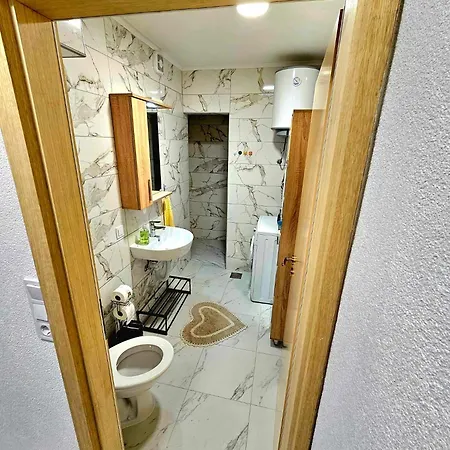 Melody Apartman Apartament Tuzla